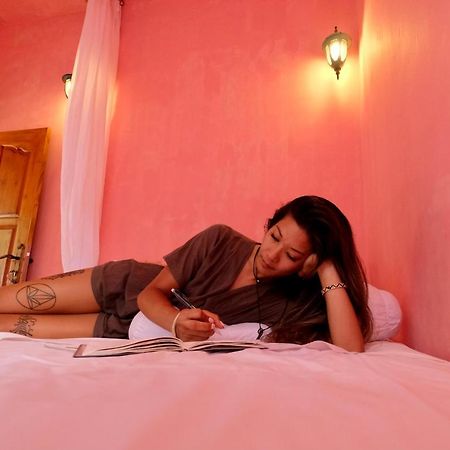 Lyca'S Cafe Bed & Breakfast มุนดุก ภายนอก รูปภาพ