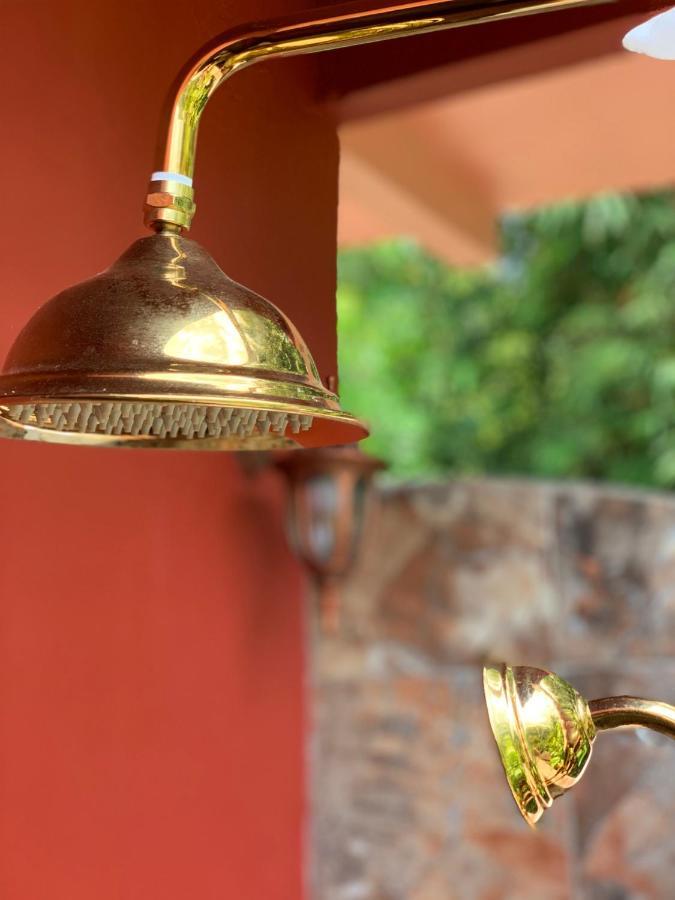 Lyca'S Cafe Bed & Breakfast มุนดุก ภายนอก รูปภาพ