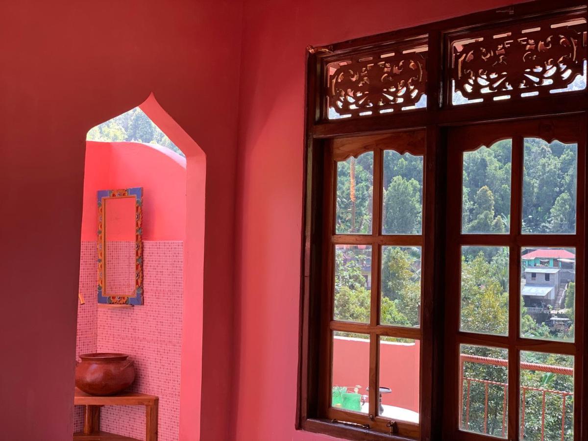 Lyca'S Cafe Bed & Breakfast มุนดุก ภายนอก รูปภาพ